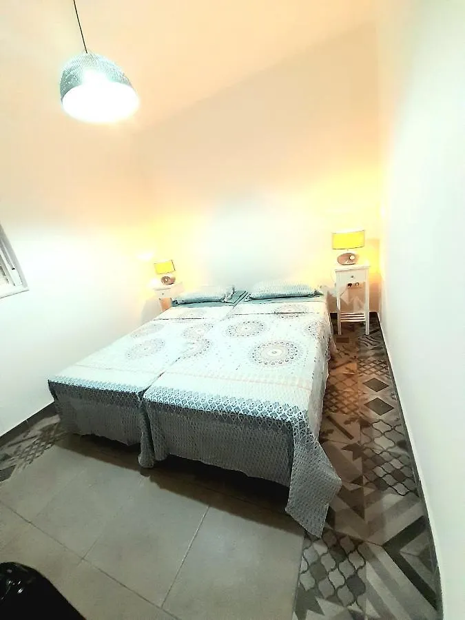 Tropicana One Bedroom Flat T1 In Albufeira Gale Close To 8 Beaches 0*,  Portekiz